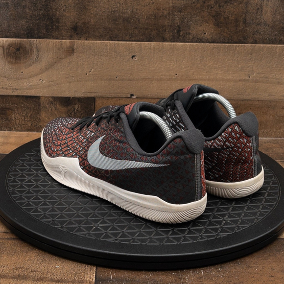 NIKE KOBE MAMBA INSTINCT MENS ATHLETIC SHOE BASKETBALL GYM TRAIN RED BLACK SZ 10 - Picture 6 of 9